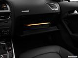  Glove box open photo